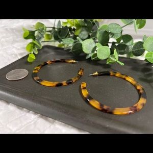Tortoise shell earrings